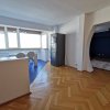 Apartament Central, bloc Casa Cartii