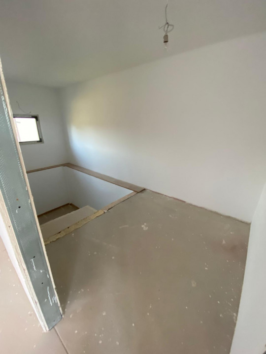 Super ocazie! Vilă de vânzare în Snagov, cu deschidere la lac