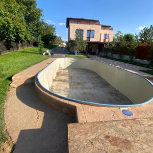 Super ocazie! Vilă de vânzare în Snagov, cu deschidere la lac