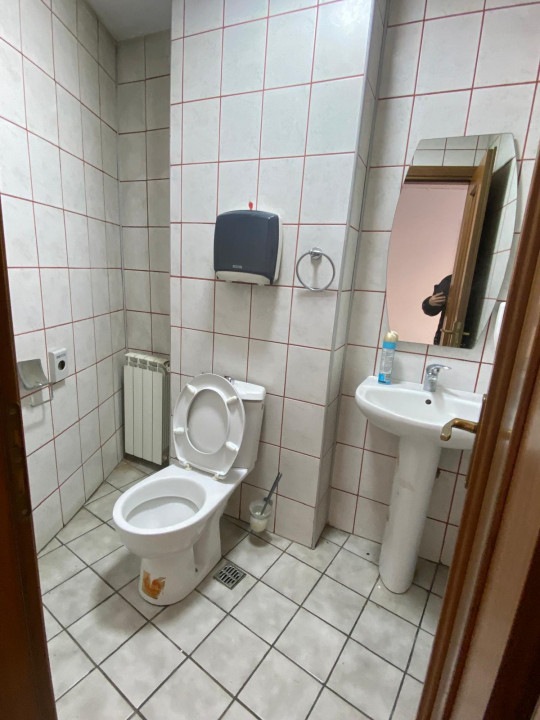 SUPER OCAZIE SE INCHIRIAZA 360MP CONSTRUCTIE BIROURI IN ZONA UNIRII