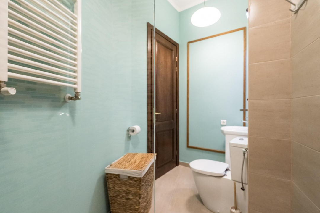 ARMENEASCA, APARTAMENT PARTER-185 MP!