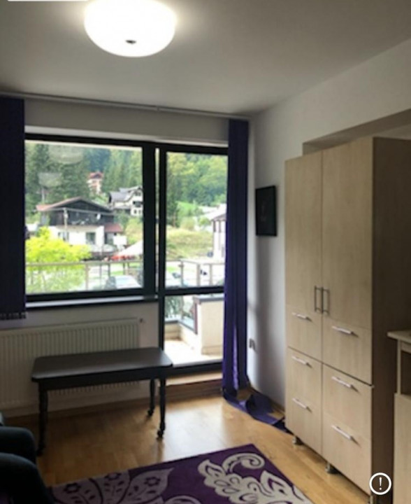 OCAZIE! Vand apartament 2 camere decomandat,Mobilat, Sinaia, langa Hotel Mara