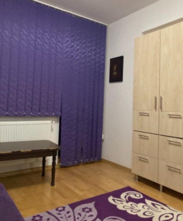 OCAZIE! Vand apartament 2 camere decomandat,Mobilat, Sinaia, langa Hotel Mara