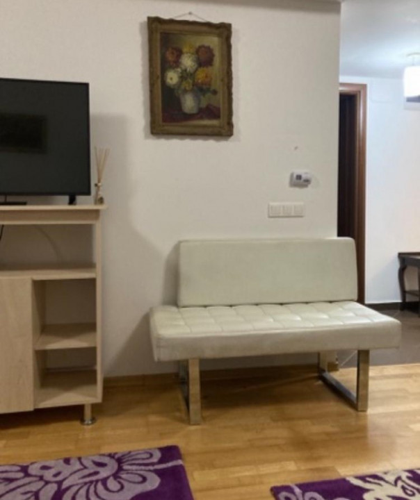OCAZIE! Vand apartament 2 camere decomandat,Mobilat, Sinaia, langa Hotel Mara