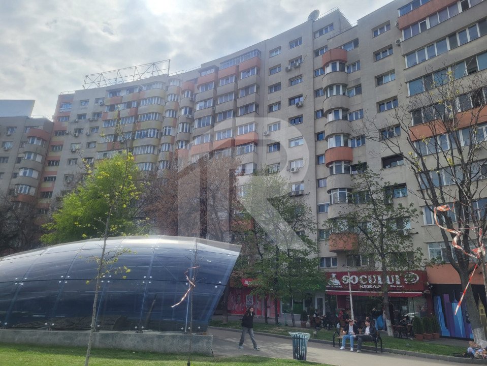 Apartament decomandat 3 camere Obor, 90 mp, etaj 9/11, la 2 min de metrou