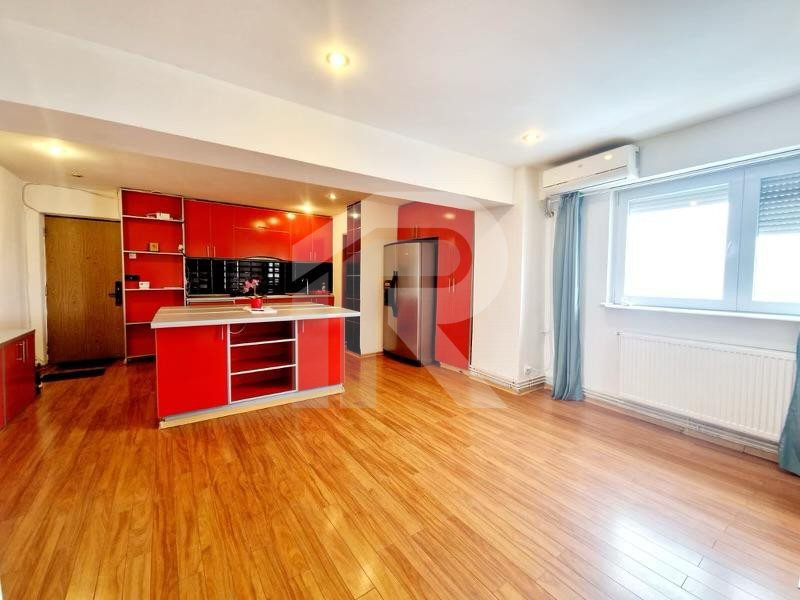 Apartament decomandat 3 camere Obor, 90 mp, etaj 9/11, la 2 min de metrou