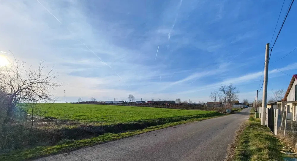 Vând loturi de 527 si 635 mp lângă Delta Neajlovului la cel mai bun preț 