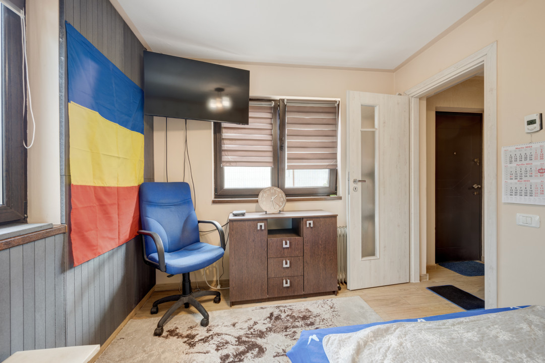 TANTAVA - GRADINARI, CASA 70 MP, LOT - 1557 MP!