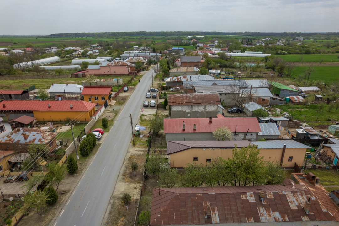 TANTAVA - GRADINARI, CASA 70 MP, LOT - 1557 MP!