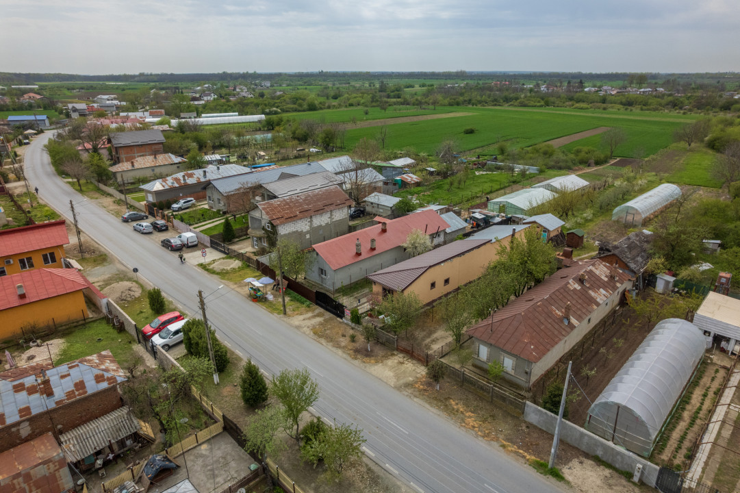 TANTAVA - GRADINARI, CASA 70 MP, LOT - 1557 MP!