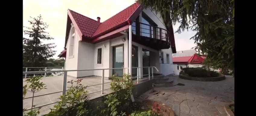 Vila de lux, 427 mp utili și 2313 mp teren, pe malul lacului (Cociova) Balotesti