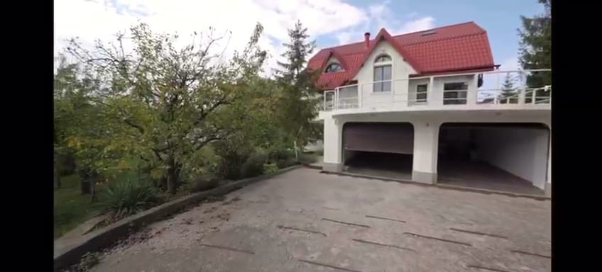 Vila de lux, 427 mp utili și 2313 mp teren, pe malul lacului (Cociova) Balotesti