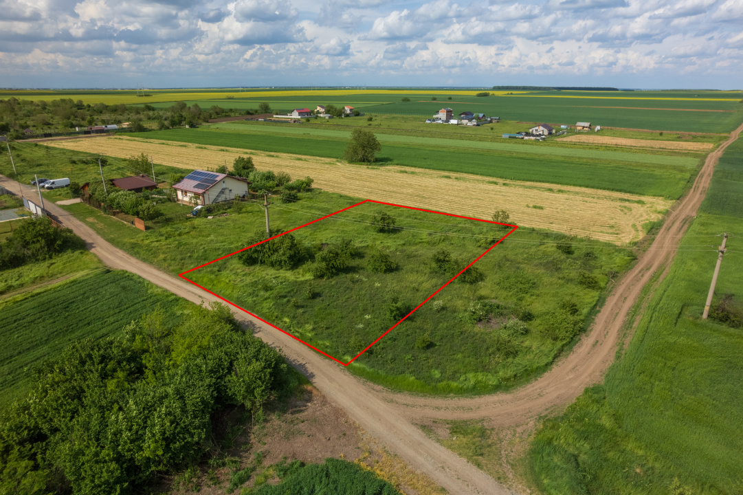 FRUMUSANI - POSTAVARI, TEREN 1500 MP, FRONT 30 M !