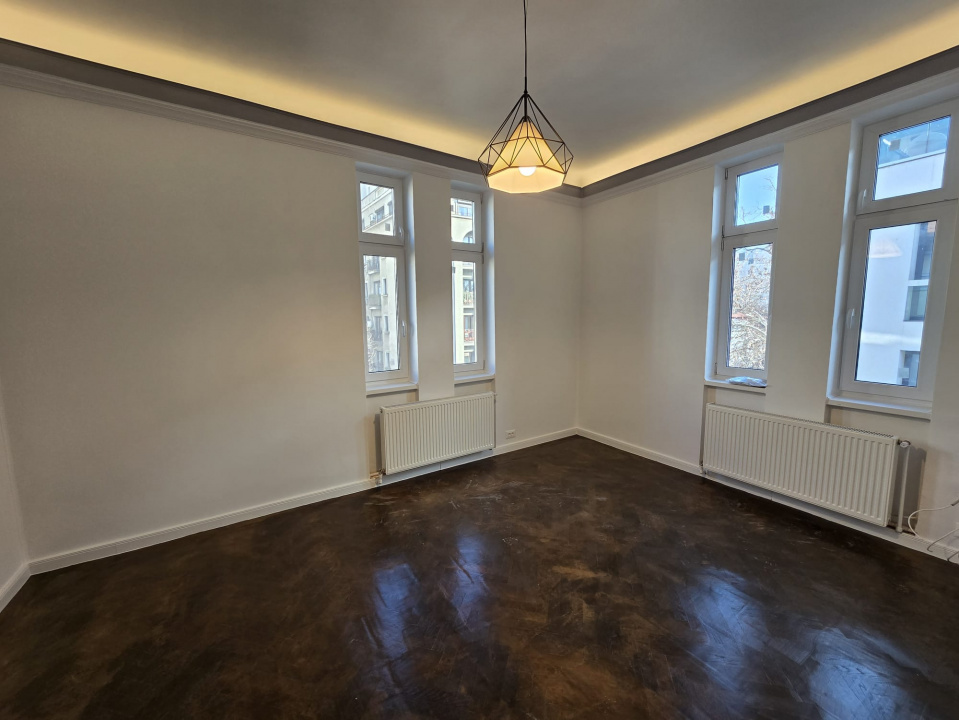 Închiriez apartament în vilă interbelică – Calea Dorobanți, 180 mp, etaj 3/3