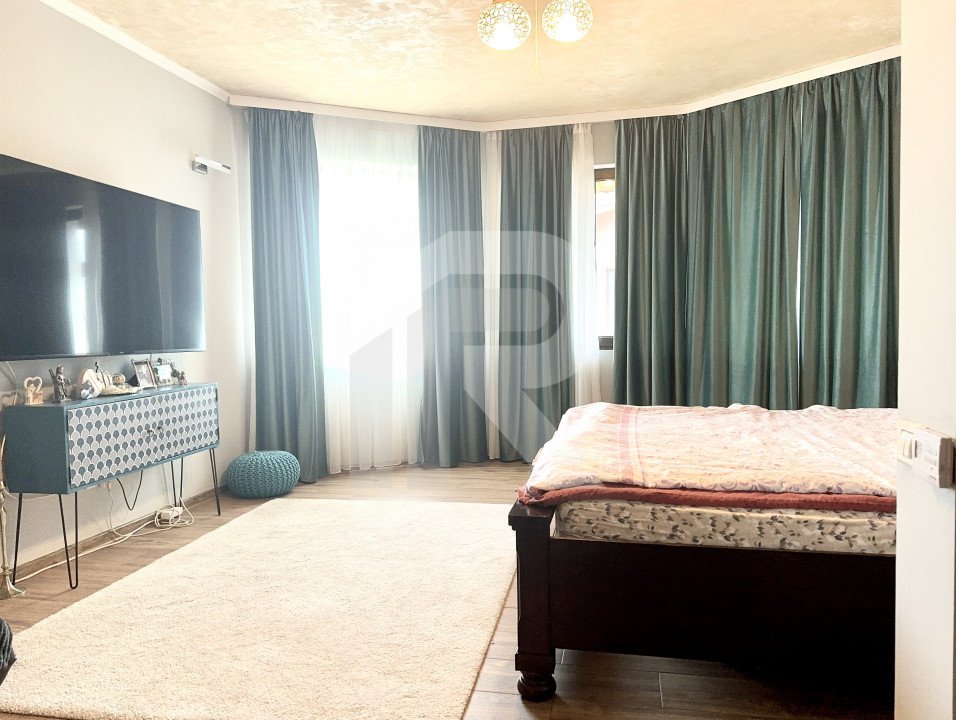 Vila de Vanzare Domnesti indepedenta energetic cu piscina incalzita