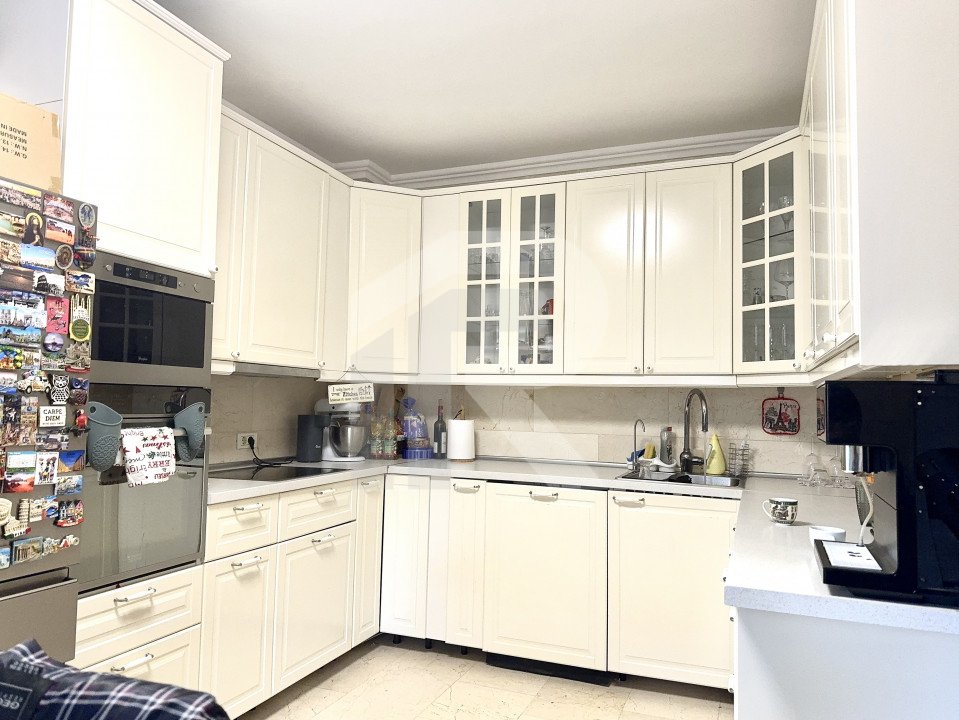 Vila de Vanzare Domnesti indepedenta energetic cu piscina incalzita