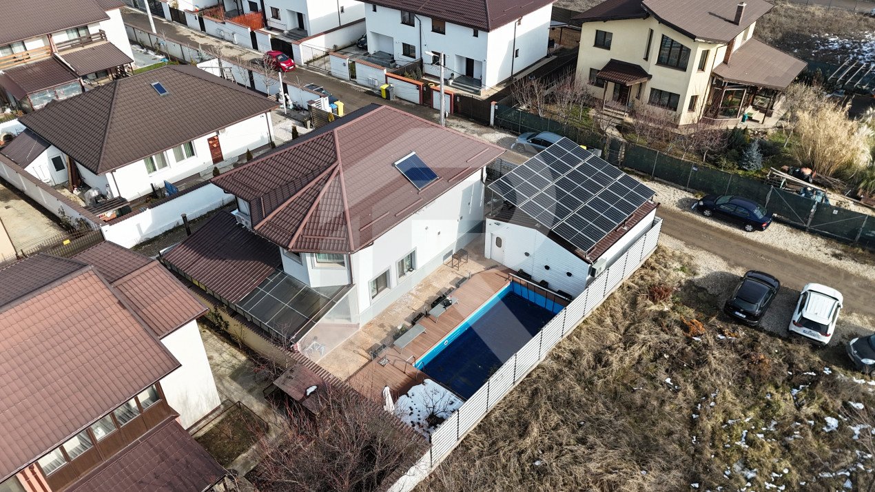 Vila de Vanzare Domnesti indepedenta energetic cu piscina incalzita