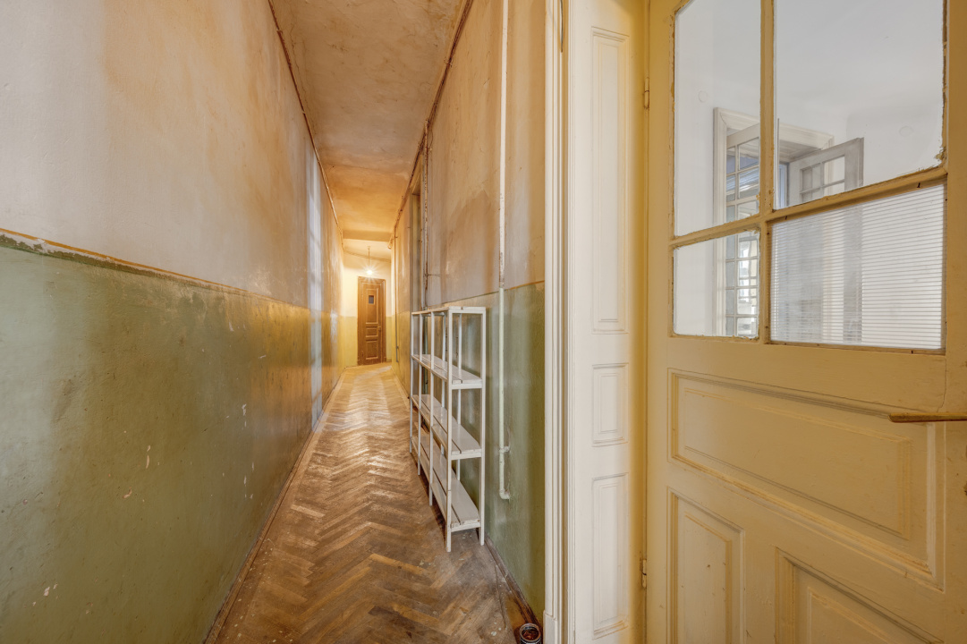 CAROL – 11 IUNIE, APARTAMENT 4 CAMERE IN VILA, 120 MP, ETAJ 1! 