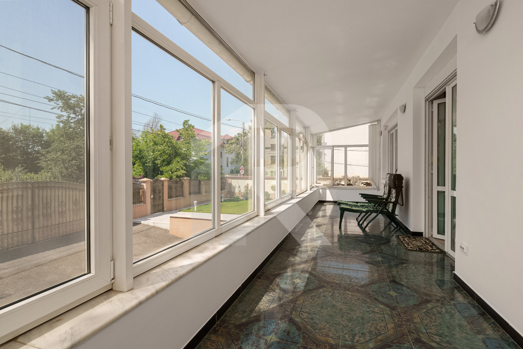 Drumul Taberei - Valea Oltului, casa 9 camere, lot 1158 mp