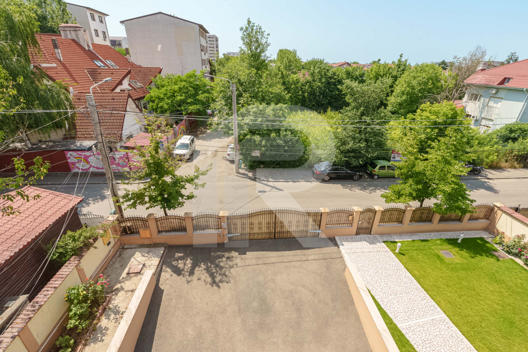 Drumul Taberei - Valea Oltului, casa 9 camere, lot 1158 mp