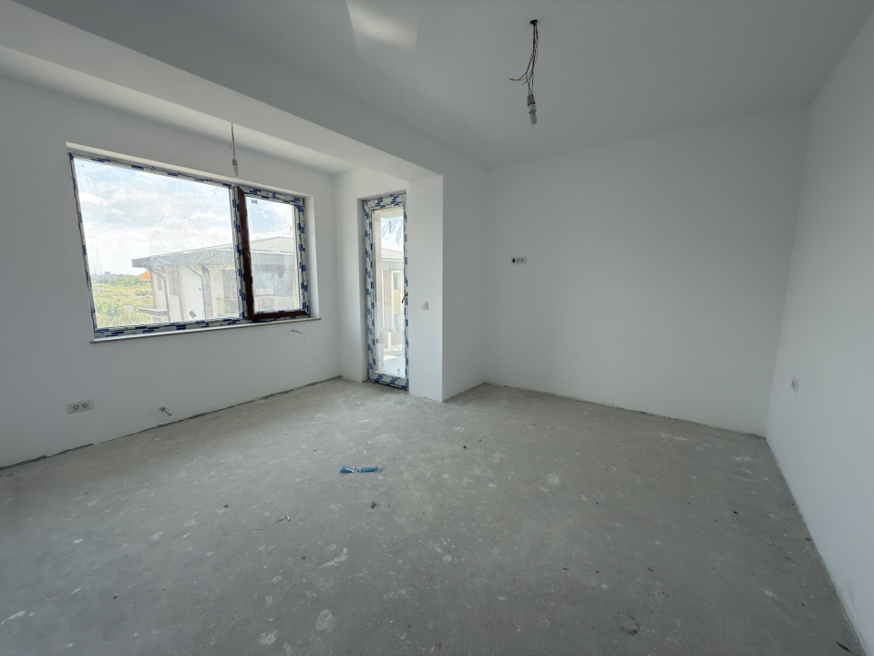 Vila 6 camere la alb