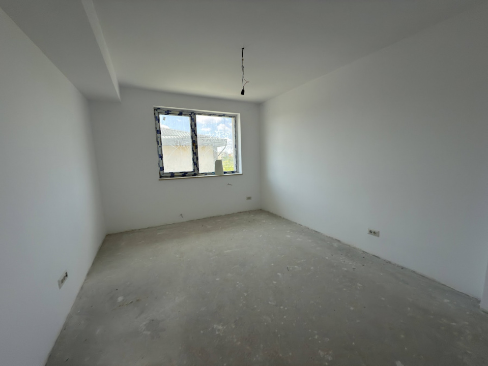 Vila 6 camere la alb