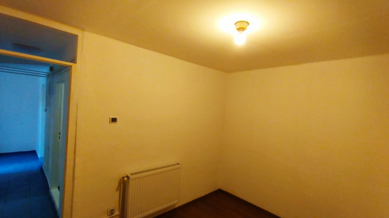 Casa de vanzare Colentina singur curte 