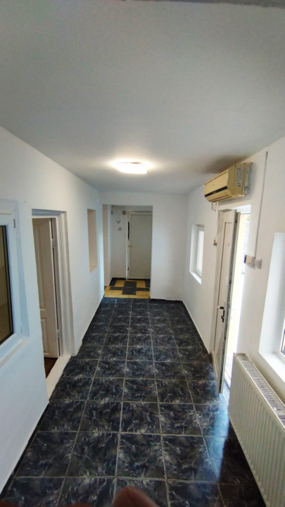 Casa de vanzare Colentina singur curte 