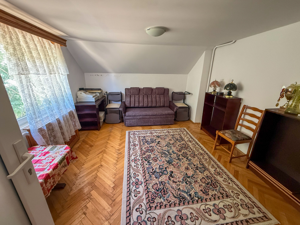  Vila cu 6 dormitoare in Breaza, lot teren 1289 mp