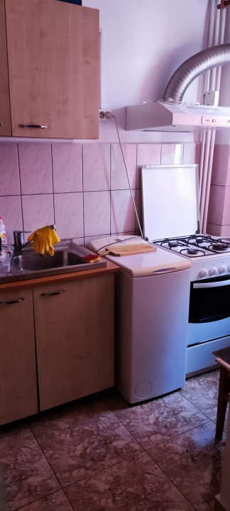 Garsonieră semidecomandată Obor – mobilată/utilată, etaj 3 din 10,