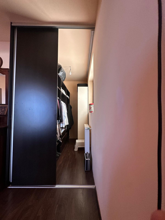 OCAZIE SE VINDE VILA SPATIOASA IN ORASUL PANTELIMON IF APROAPE DE CENTRU