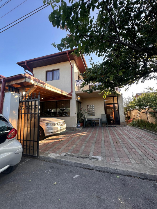 OCAZIE SE VINDE VILA SPATIOASA IN ORASUL PANTELIMON IF APROAPE DE CENTRU