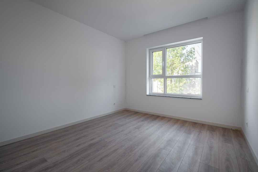 Apartament 2025, Stellaris, Faza 1, mutare imediata!