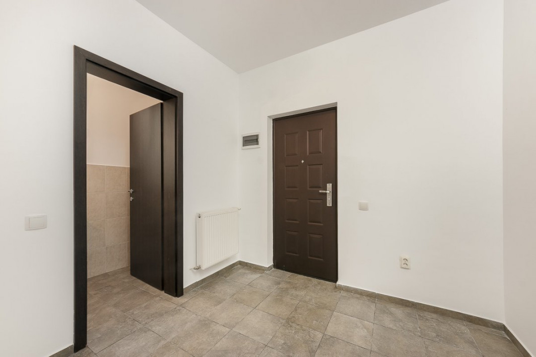 Vilă spațioasă și elegantă în Pipera – zona Porsche / Hotel Alexander