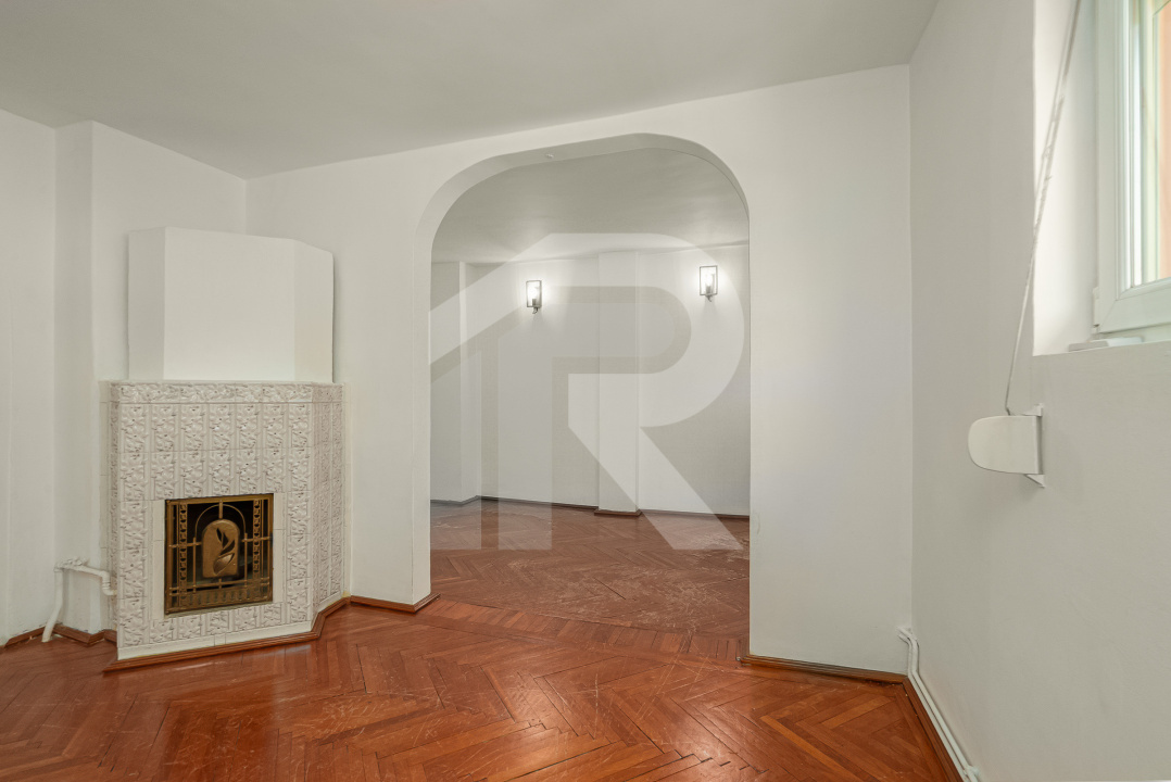 Casa de închiriat Str Justinian pretabilă birouri