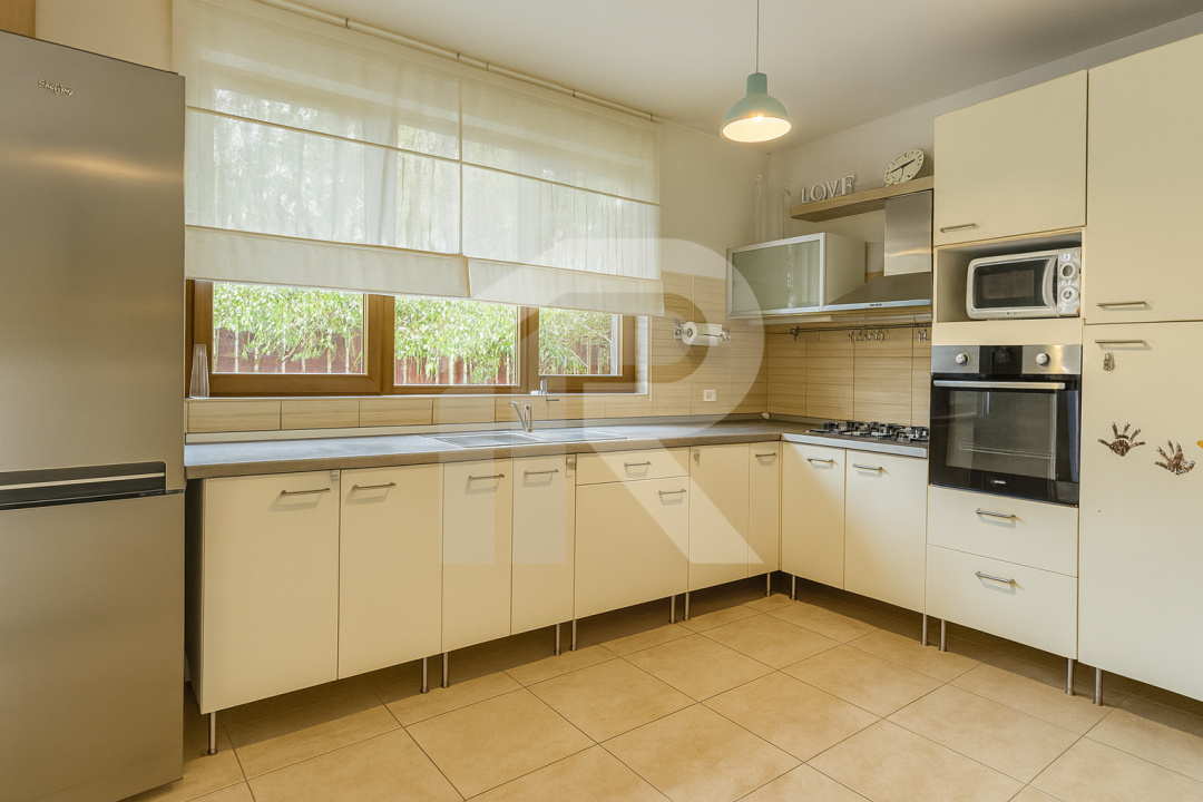 Casa între două păduri - TARTASESTI - DAMBOVITA