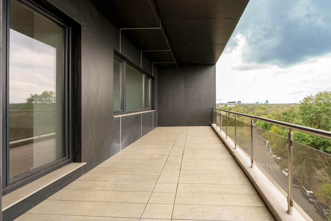 Lux pe Șoseaua Nordului: 250 mp + parcare subterană