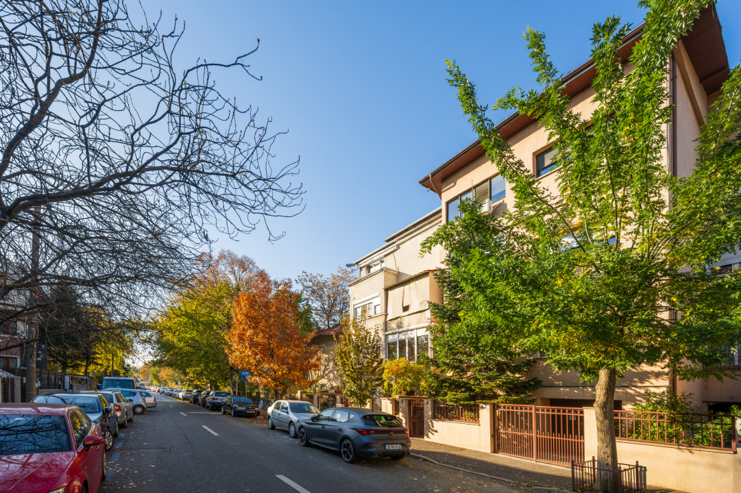 COTROCENI - ANA DAVILA, APARTAMENT IN VILA 120 MP, ETAJ 2!