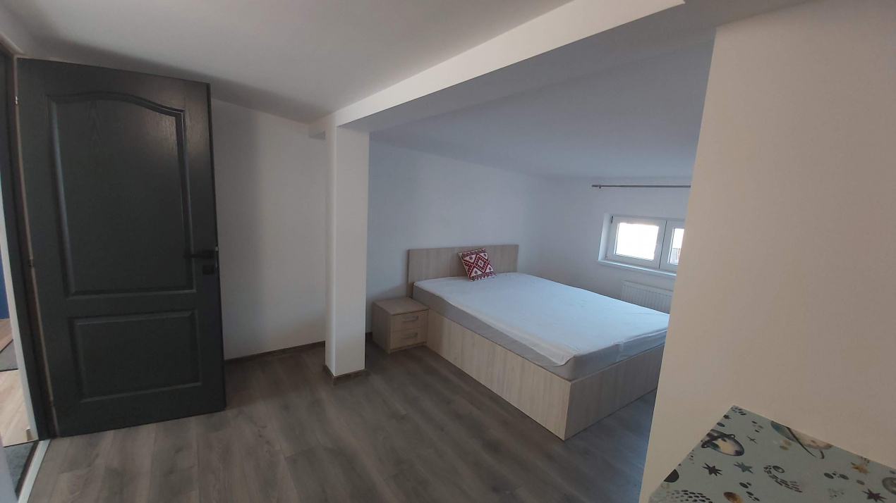 Cameră pentru fată liniștită – studentă sau salariată