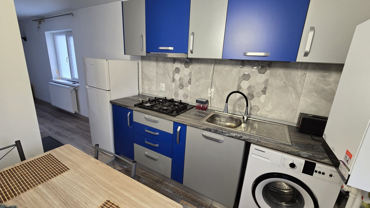 Cameră pentru fată liniștită – studentă sau salariată