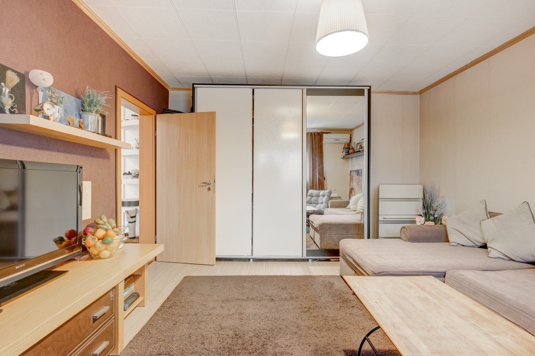 Nerva Traian - decomandat - centrală termica - bloc reabilitat - comision 0 