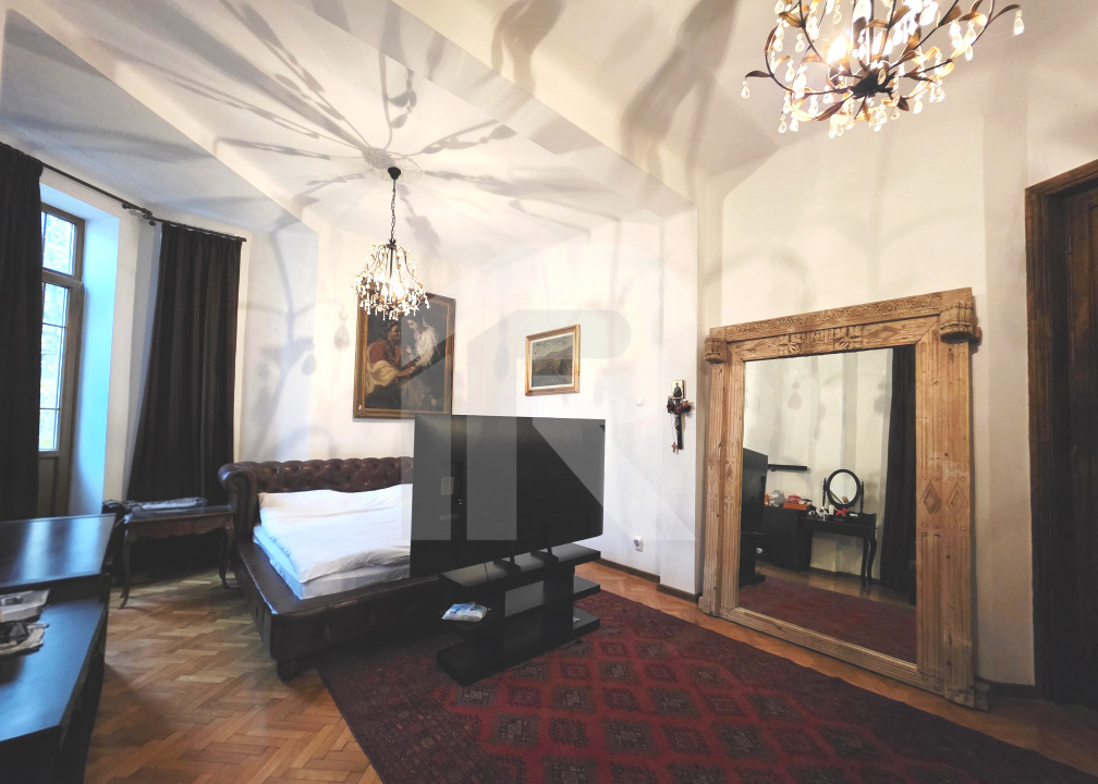 Etaj in Vila, Alexandru Philippide 4, renovat, mobilat si utilat complet