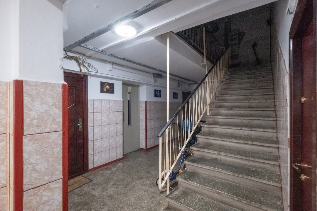 3 Camere Decomandat 300m Metrou Constantin Brancusi