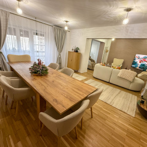 Apartament Unirii-`Goga, bloc din 2000, mobilat si utilat