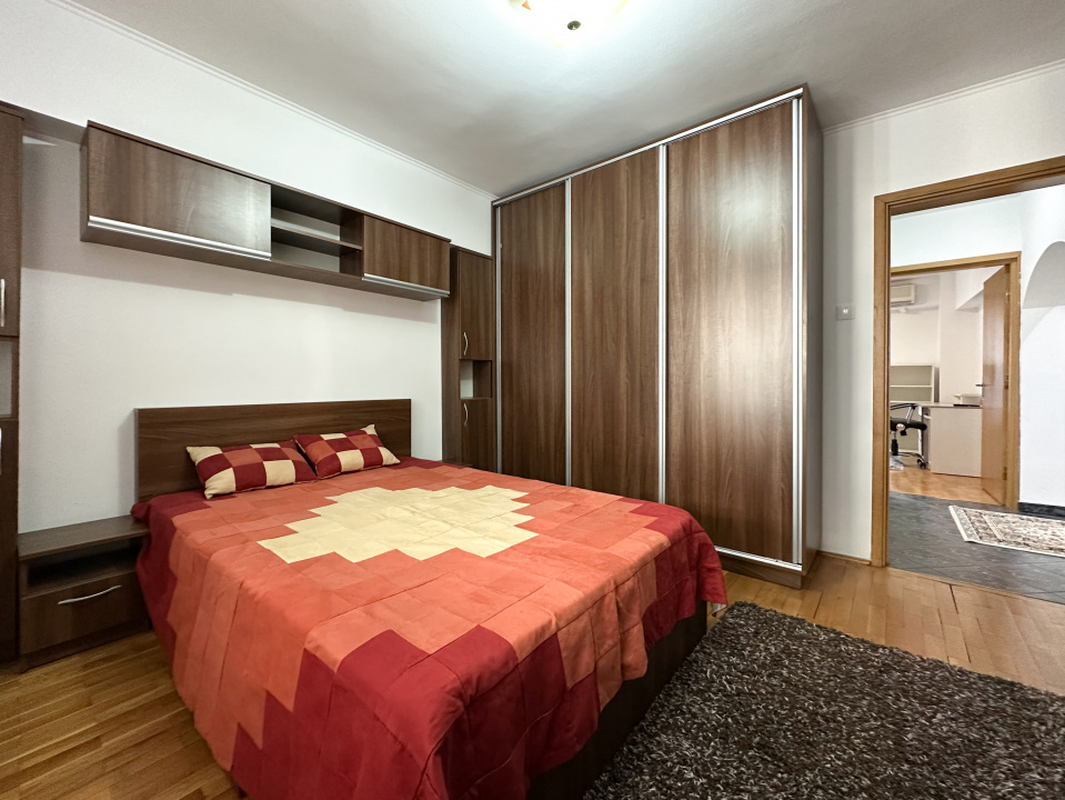 3 camere | 2 bai | Etaj 4 | Pasajul Mărășești | Unirii | 9 min Metrou