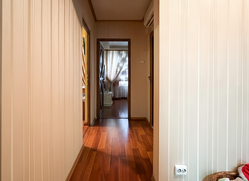 3 cam | Decomandat | Mobilat si Utilat | STB la 3 min | Etaj 4