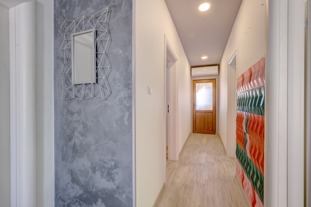 BERCENI – FLUTURILOR  – CASA 5 CAMERE, 155 MP TOTAL, LOT 320 MP!