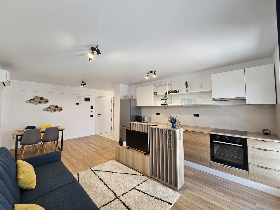 PIATA SUDULUI  – 2 CAMERE, 50MP, IMOBIL NOU, PET FRIENDLY!