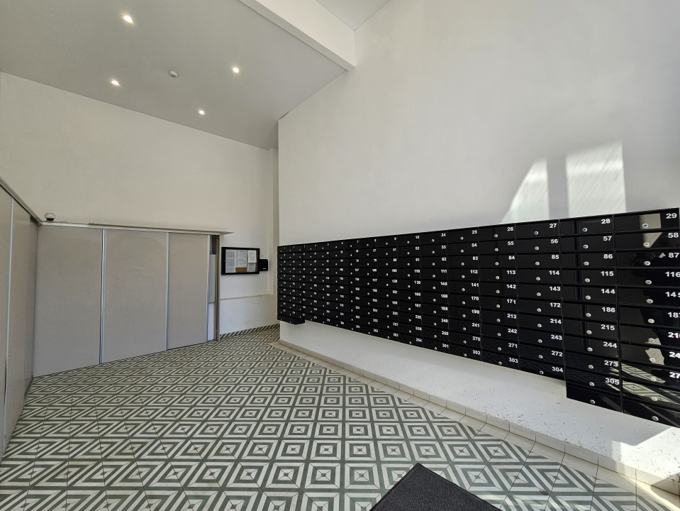 PIATA SUDULUI  – 2 CAMERE, 50MP, IMOBIL NOU, PET FRIENDLY!