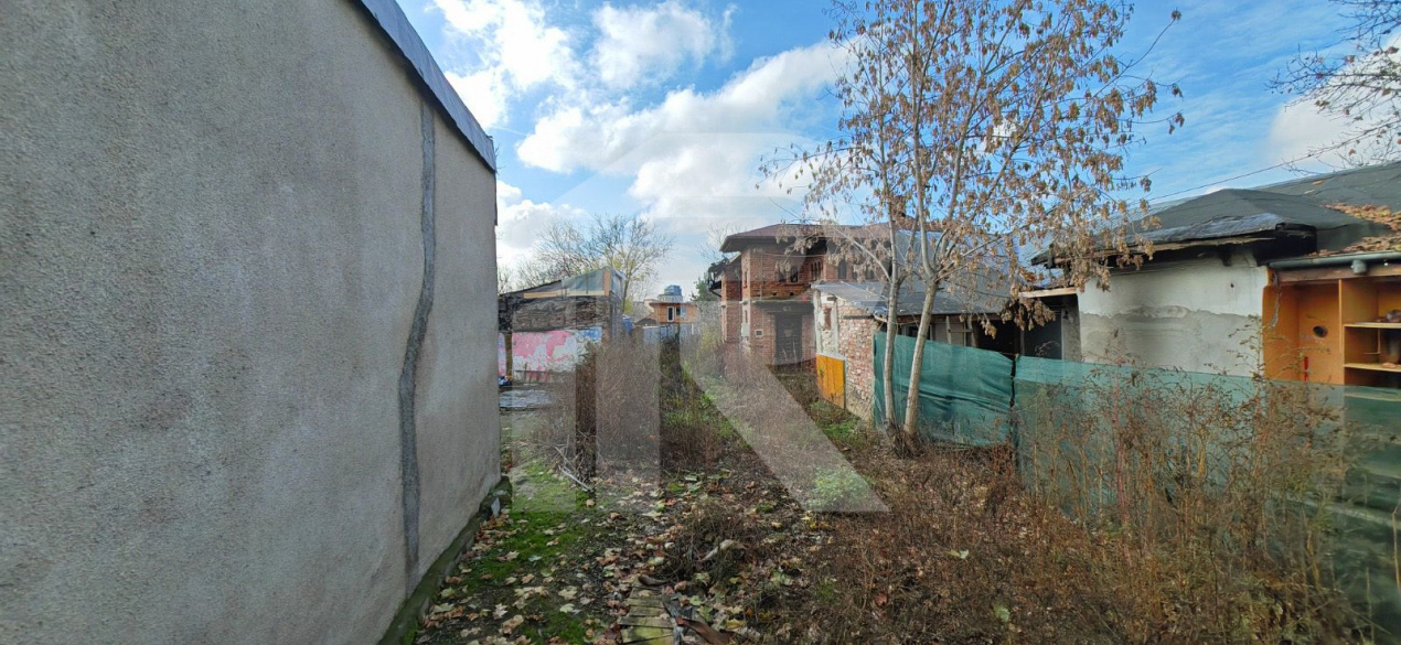 Teren 833 mp Calea Vitan